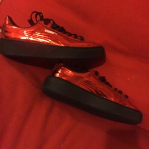 Metallic Red Puma Creepers